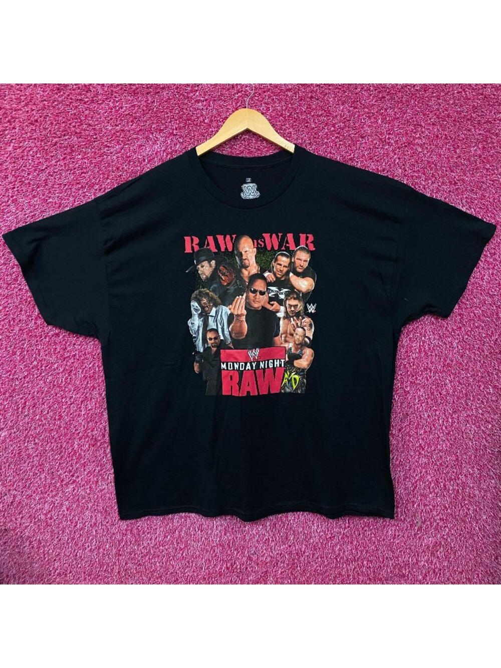 WWE Monday Night Raw Poster Raw is War T-Shirt 3XL
